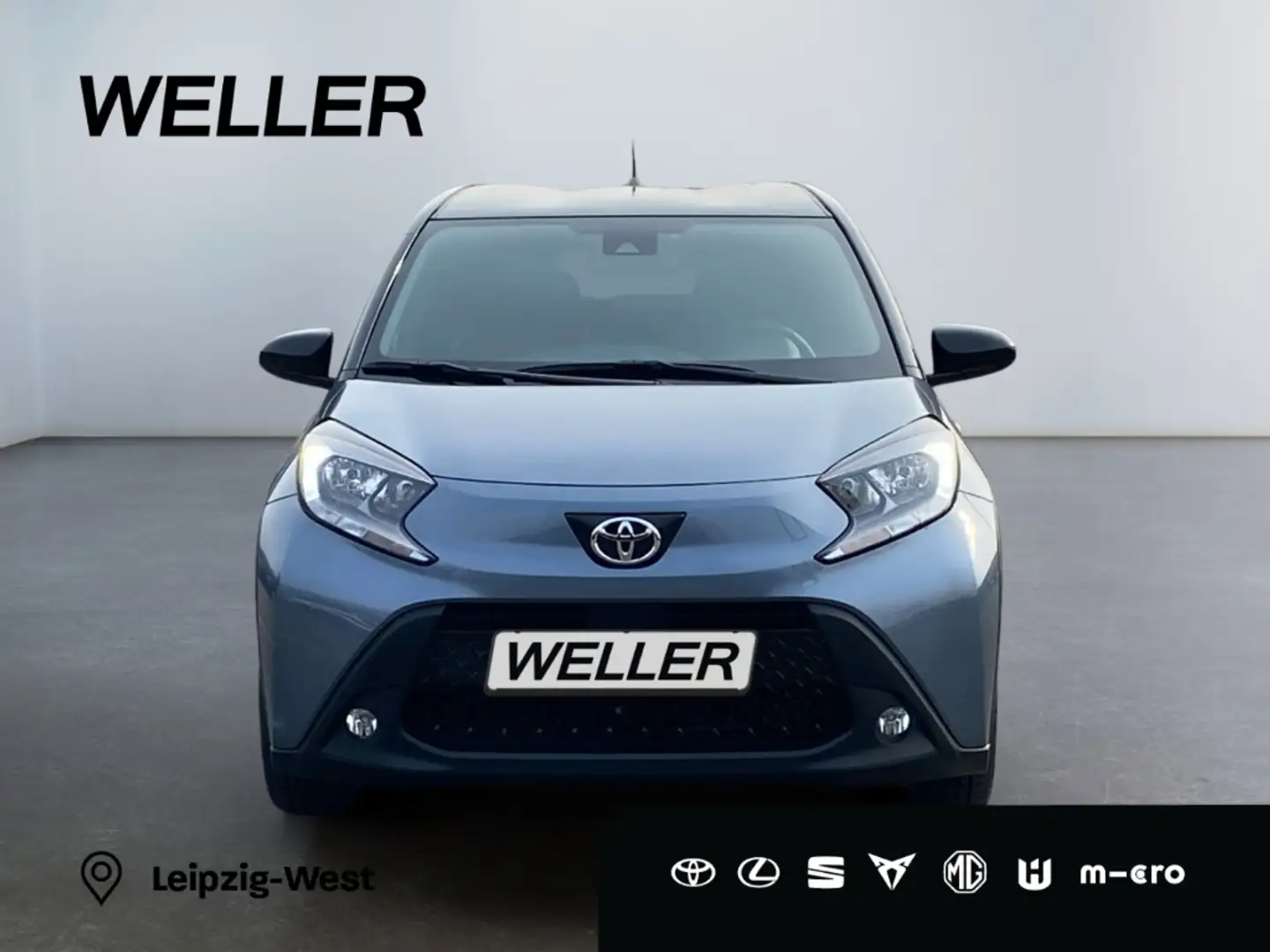 Toyota Aygo X Teamplayer *ACC*CarPlay*CAM*SHZ*Bi-Tone* Grijs - 2