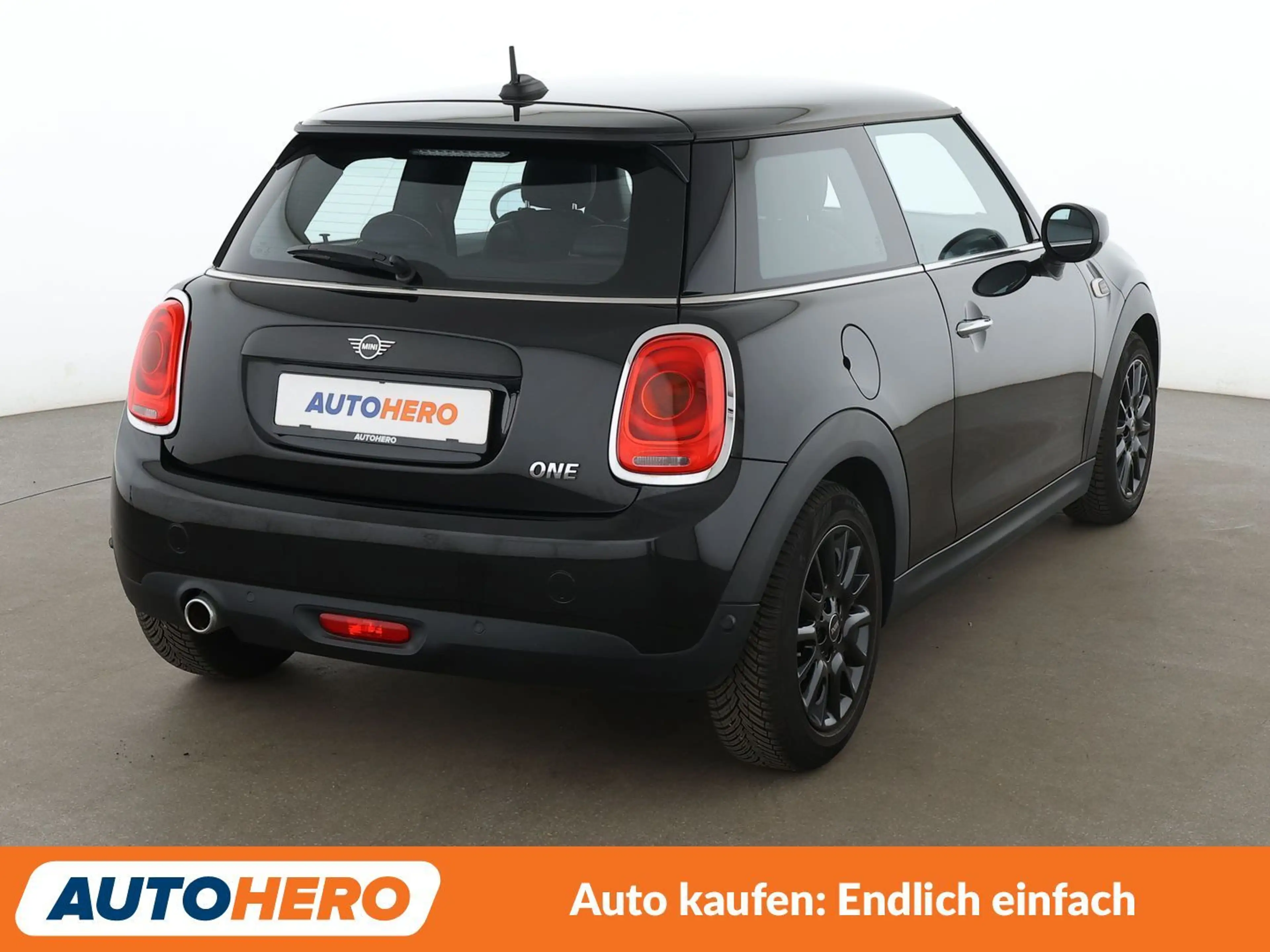 MINI One One*LIM*PDC*SHZ*KLIMA*ALU*BLUETOOTH* — photo 6