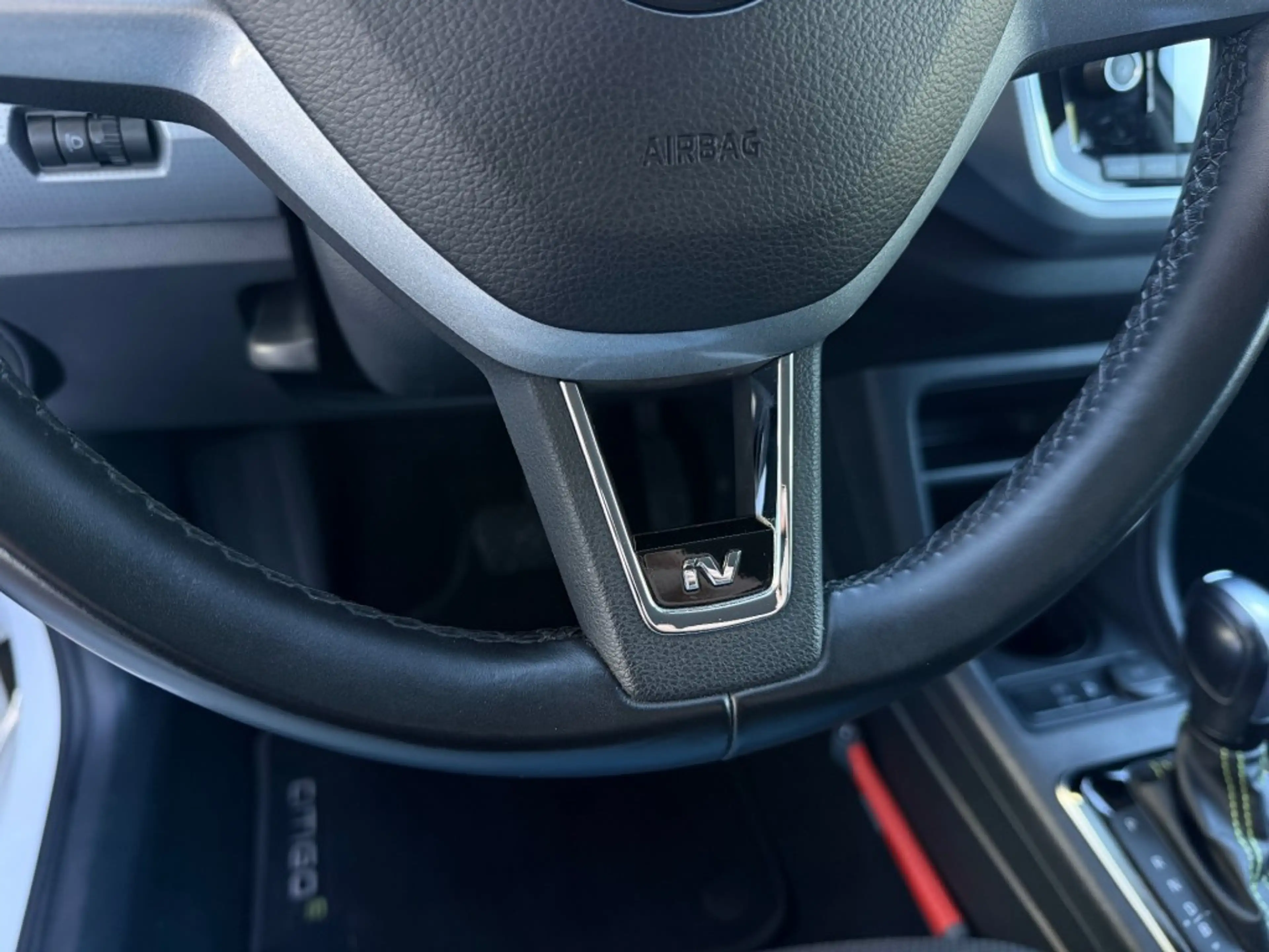 Skoda Citigo EV Style - SOH 90 Airco Cruise Bluetooth — photo 28