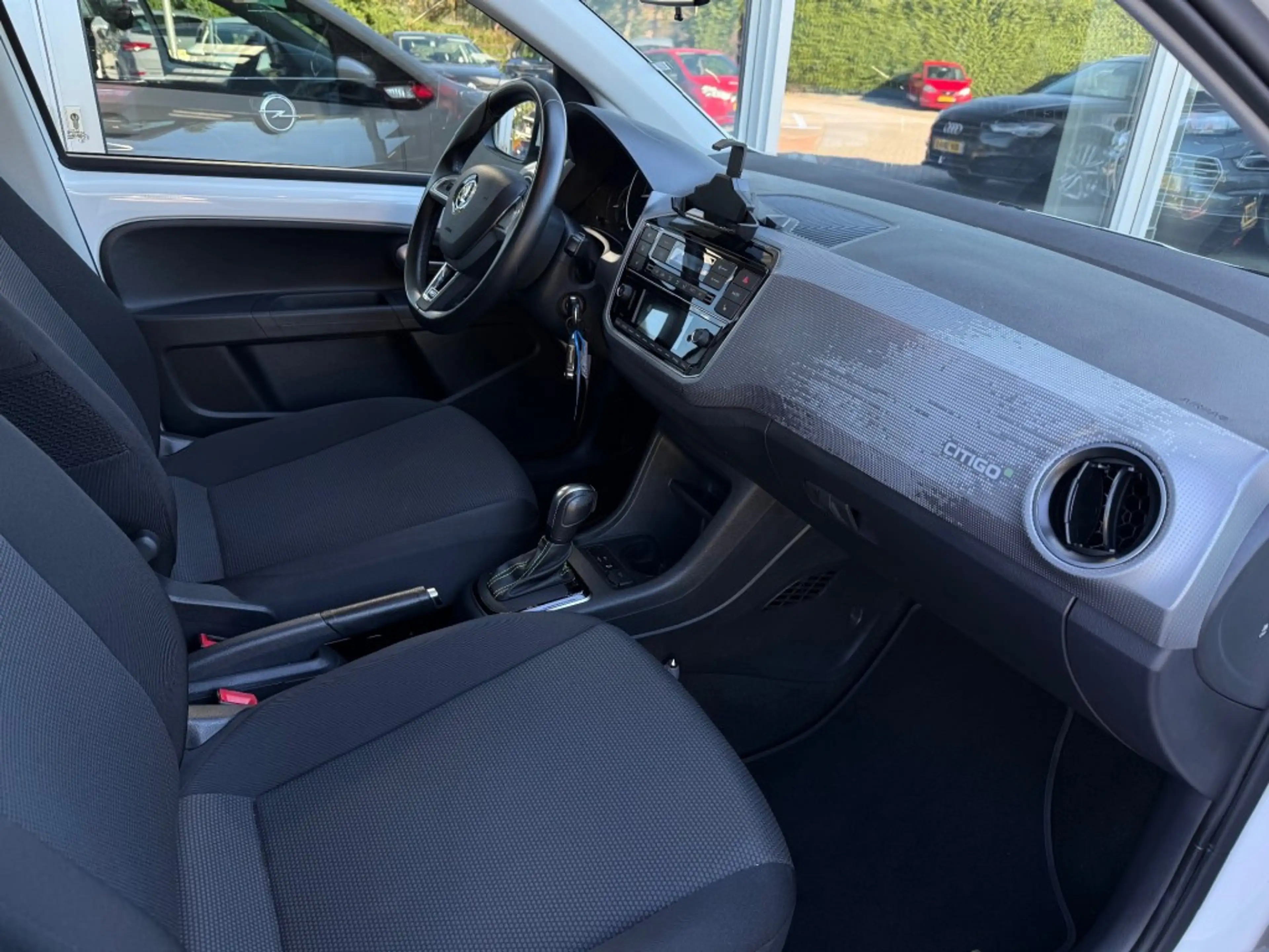 Skoda Citigo EV Style - SOH 90 Airco Cruise Bluetooth — photo 19