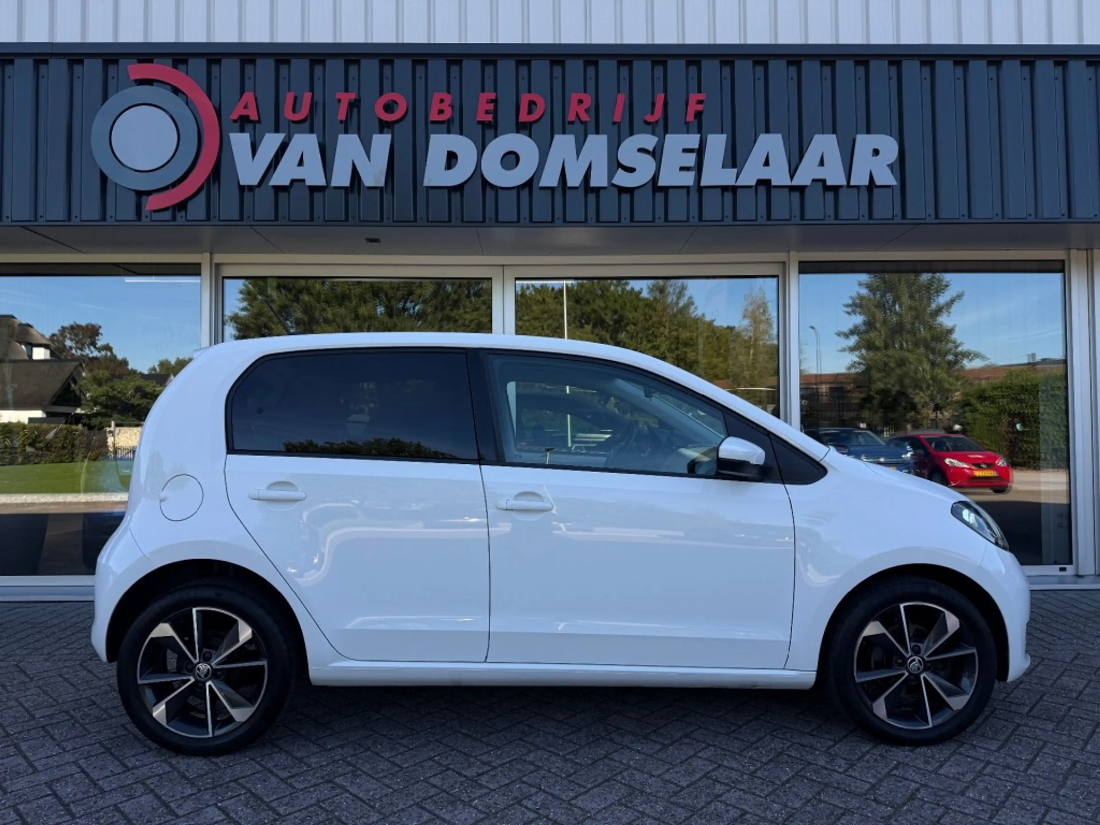 Skoda Citigo EV Style - SOH 90 Airco Cruise Bluetooth — photo 33