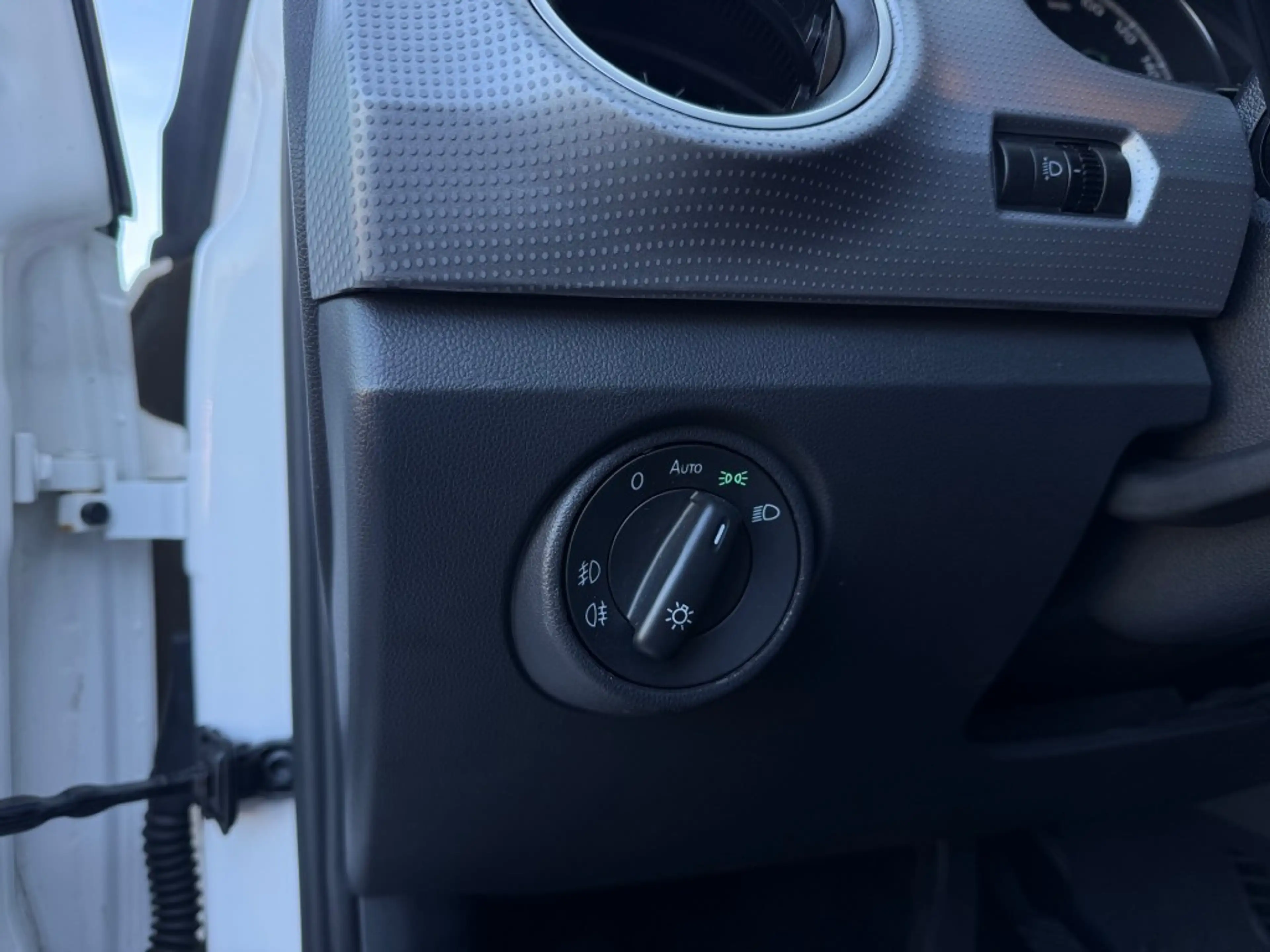 Skoda Citigo EV Style - SOH 90 Airco Cruise Bluetooth — photo 23