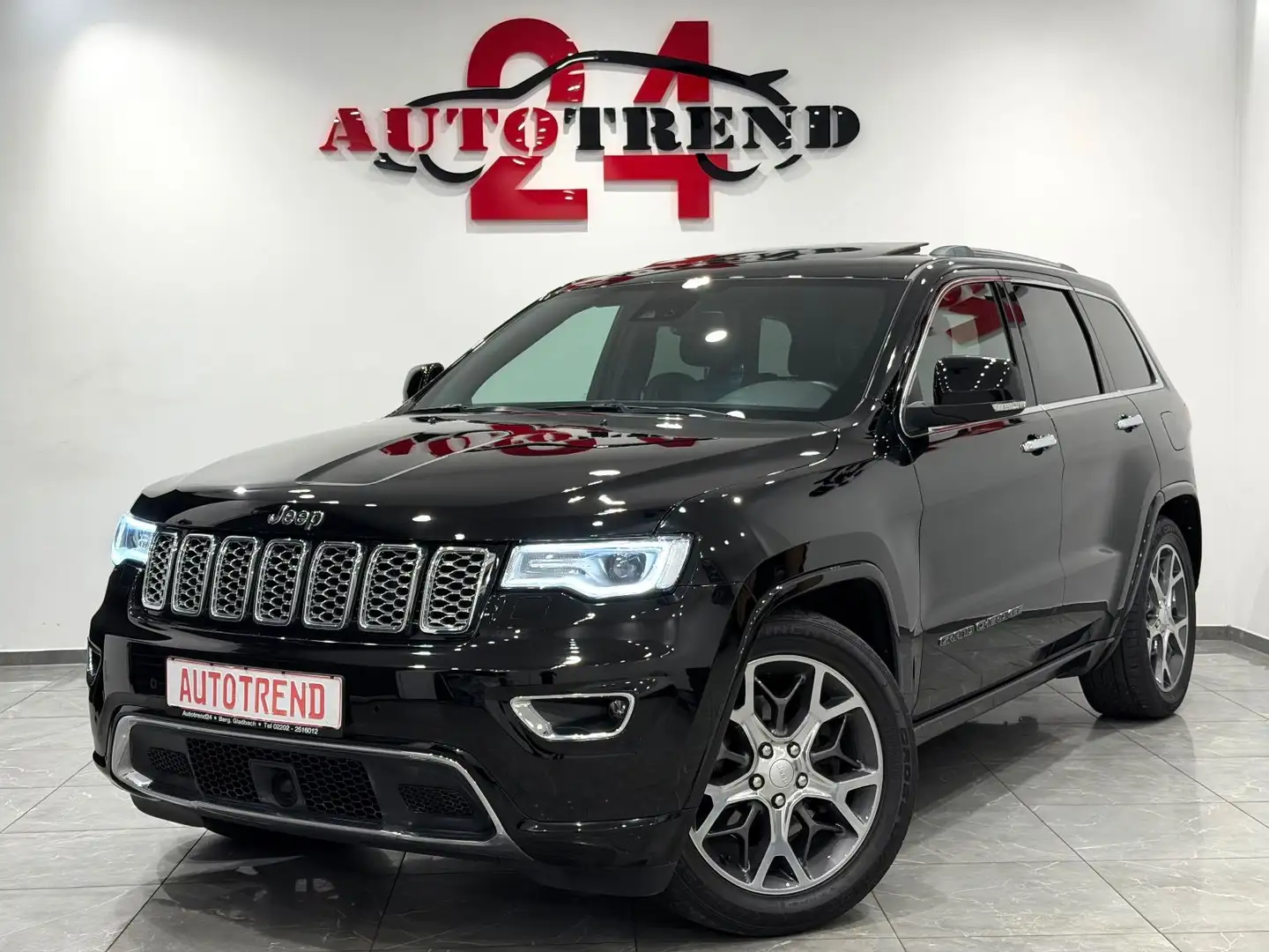Jeep Grand Cherokee 3.0 CRD Overland nur 33.000KM Schwarz - 1