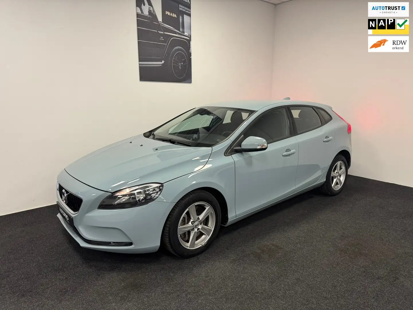 Volvo V40 1.5 T2 Nordic // Automaat // Lage km Blauw - 1