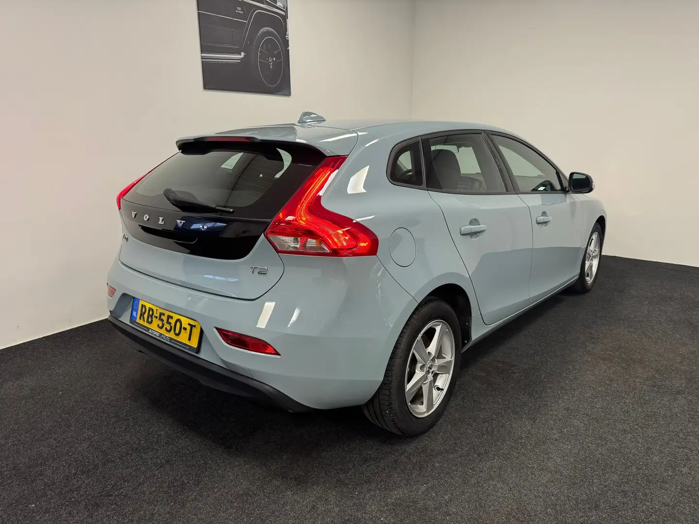 Volvo V40 1.5 T2 Nordic // Automaat // Lage km Blauw - 2