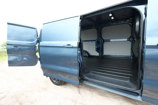 Ford Transit Custom Limited Aut 320L2 LED SHZ 17Z 3-S 125 kW (170 P... Ansicht 10