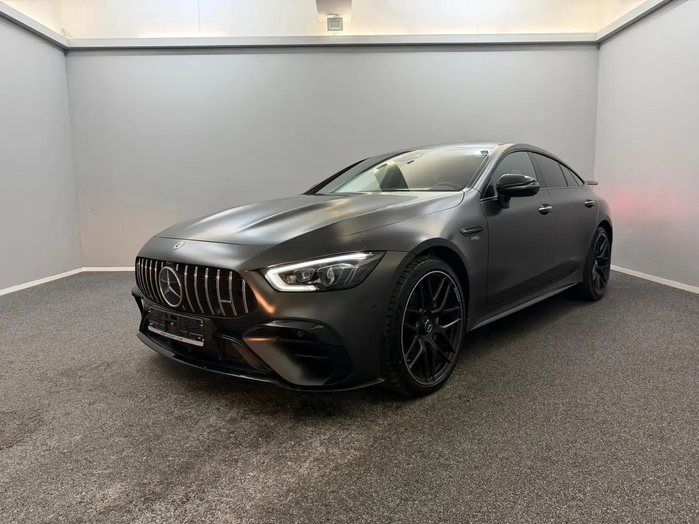 Mercedes-Benz AMG GT 53 4M+*AERO*MAGNO*CARBON*MY23*V8-STYLING Gris - 1