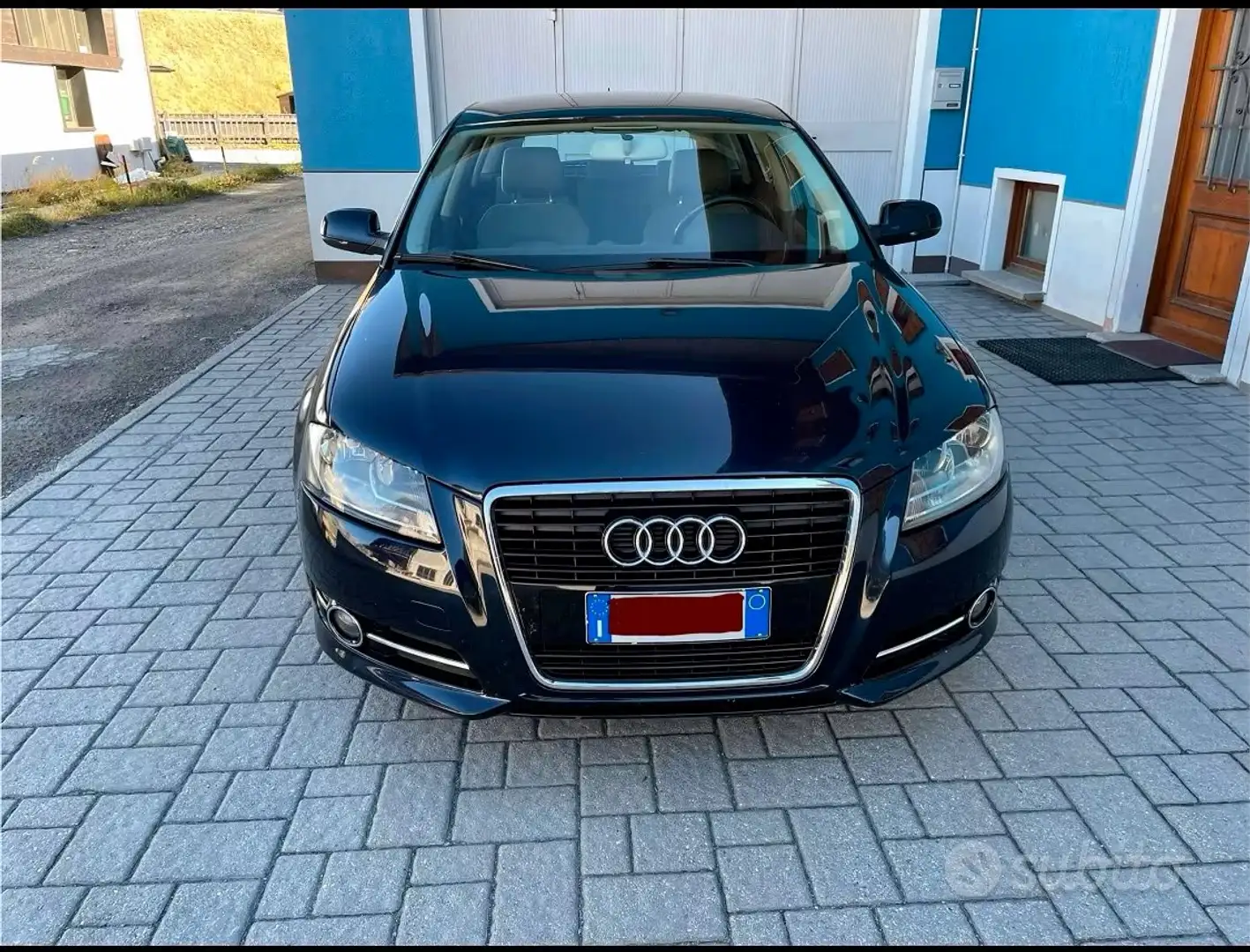 Audi A3 A3 Sportback 2.0 tdi Attraction Blu/Azzurro - 2
