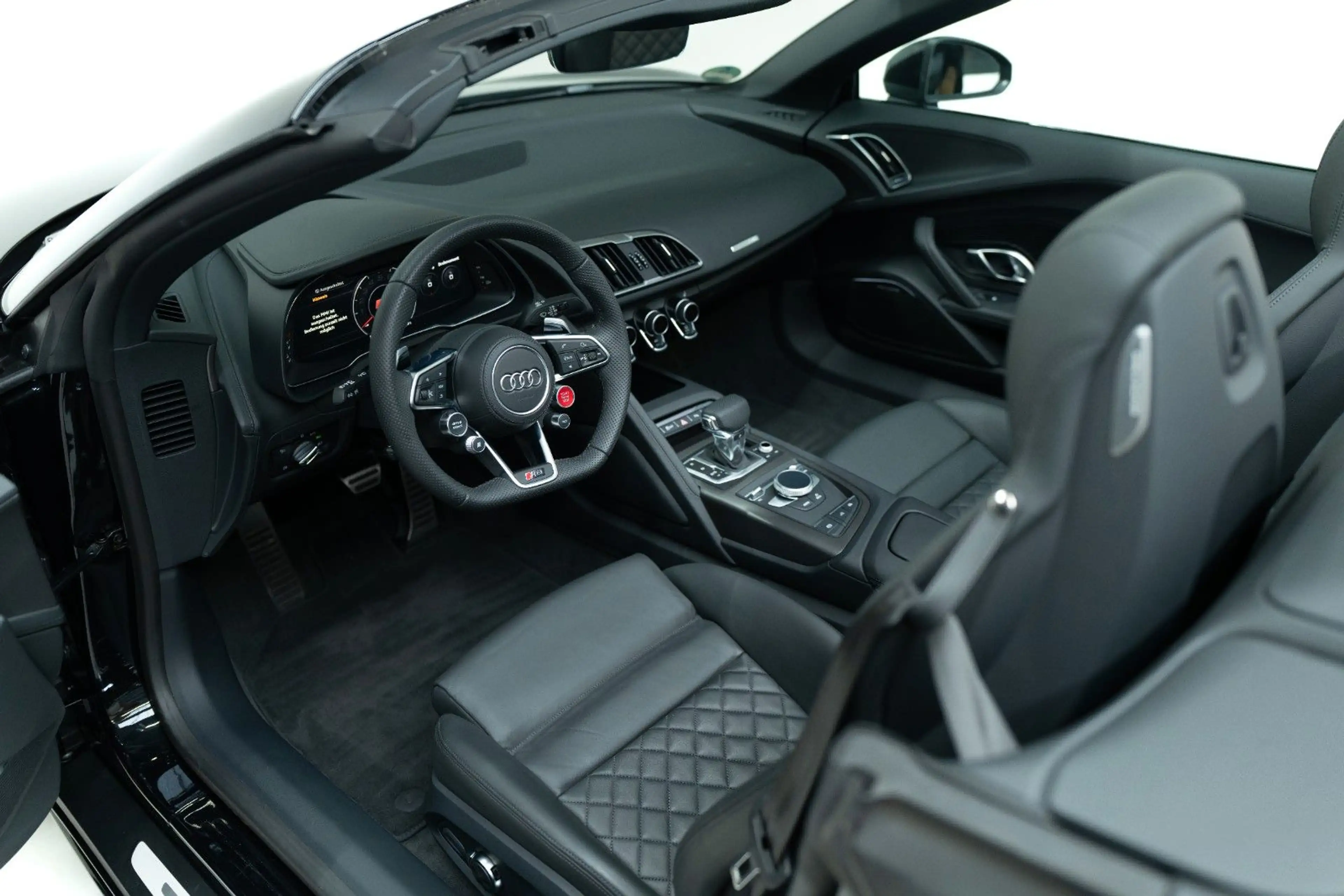 Audi R8 5.2 FSI Performance S Tronic Spyder RWD — photo 15