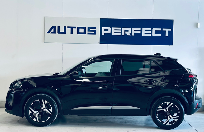 Peugeot 2008 1.2 Turbo *33.023km*BLACK EDIT PDC CAMERA CARPLAY NAVI CLIM CRUISE LIM — photo 4