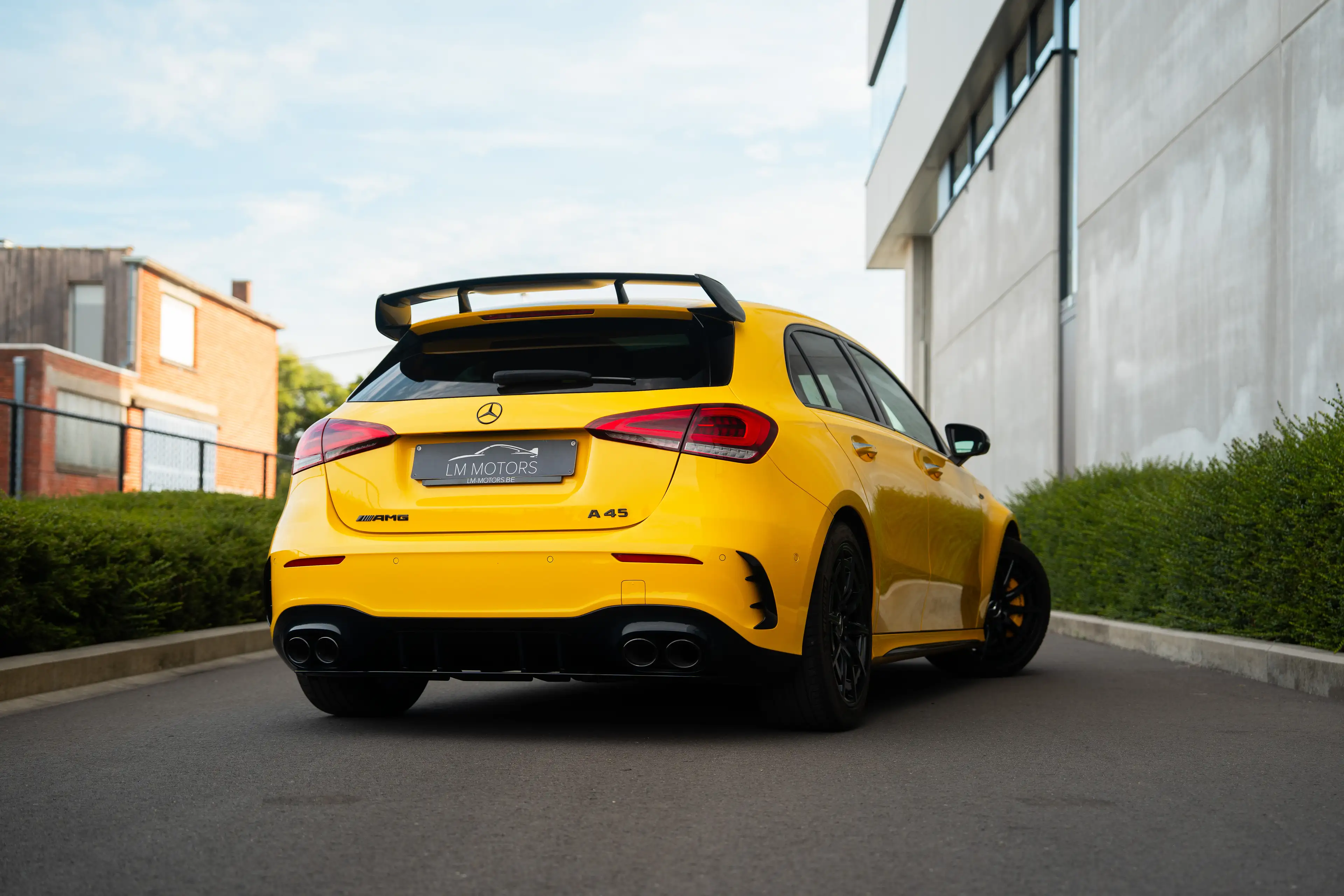 Mercedes-Benz A 45 AMG A 45 AMG 4-Matic **Performance Seats** EXHAUST — photo 2