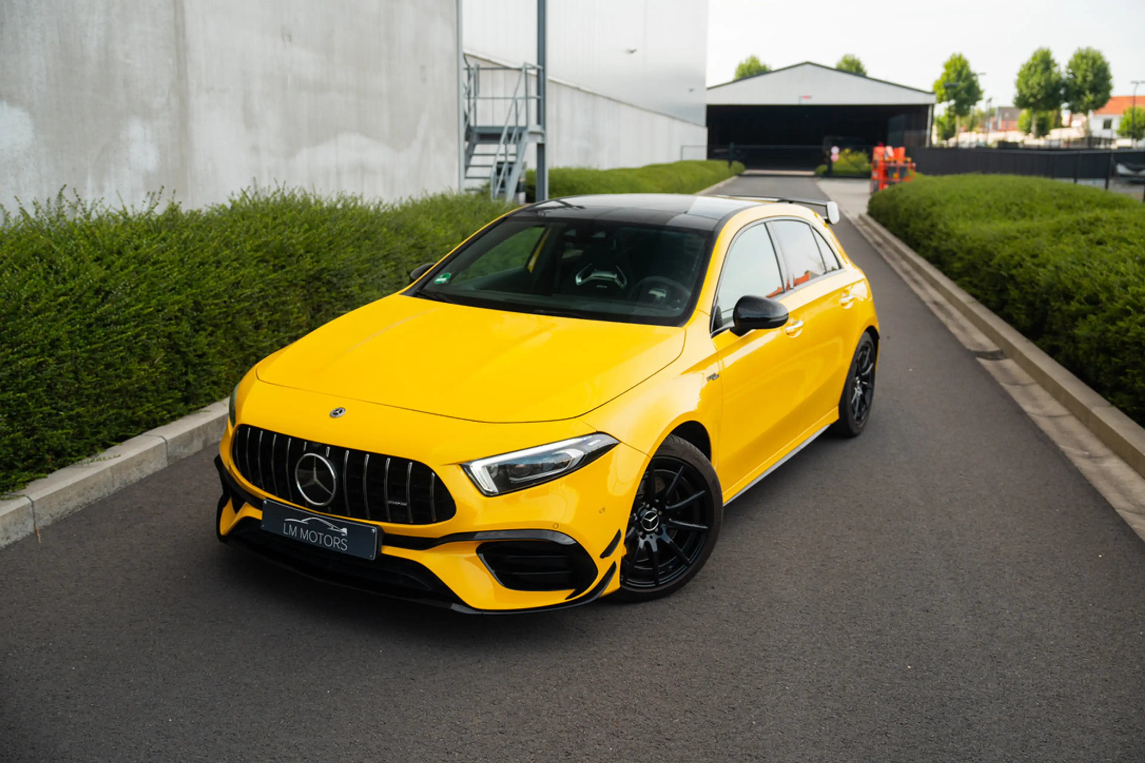 Mercedes-Benz A 45 AMG A 45 AMG 4-Matic **Performance Seats** EXHAUST
