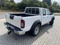 Nissan Navara NISSAN Industrial  Manual de 4 Puertas Blanco - thumbnail 4