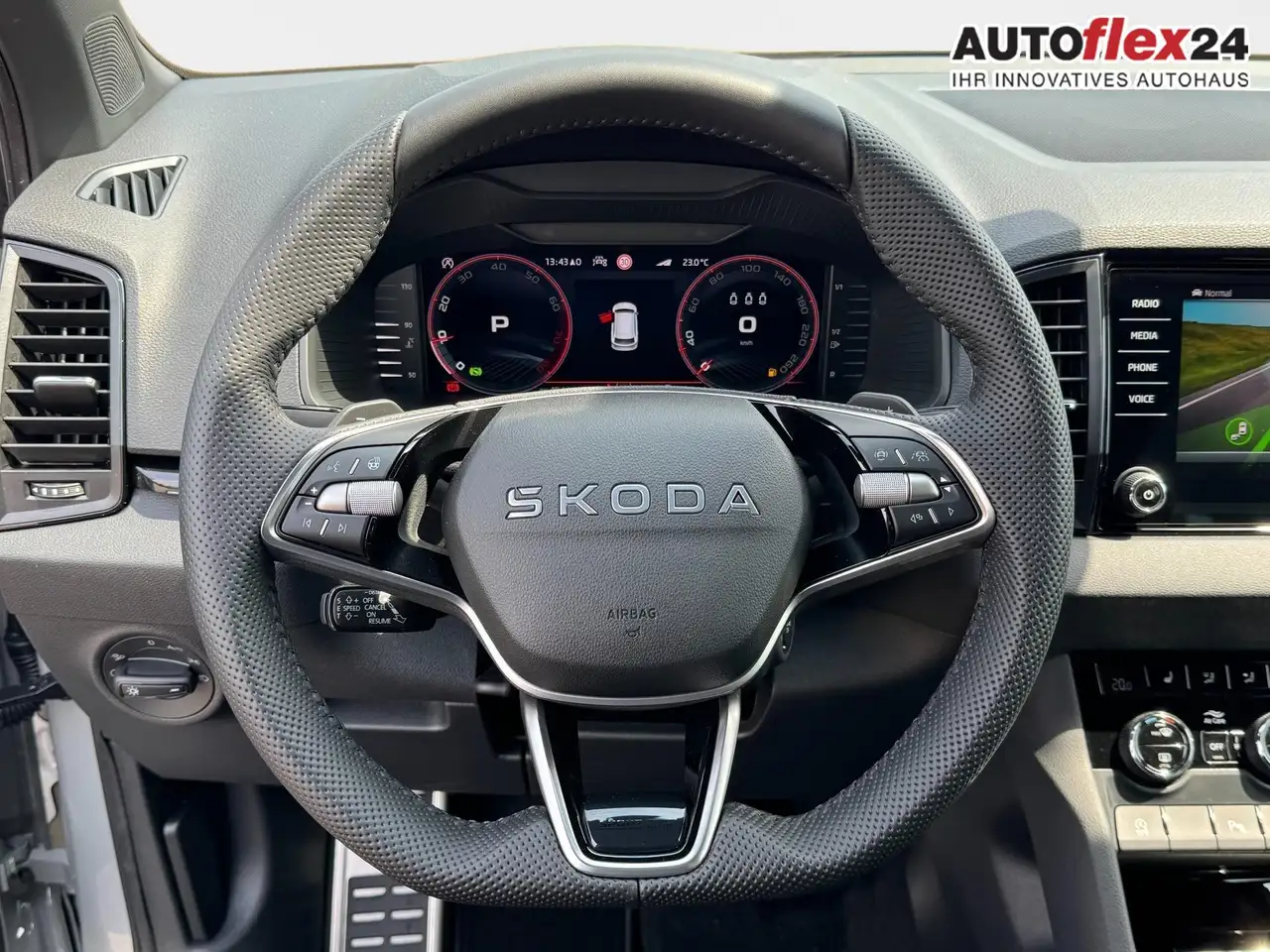 Skoda Karoq Sportline 1,5 TSI DSG 2ZKlimaautomatik Canton A..., миниатюра 13