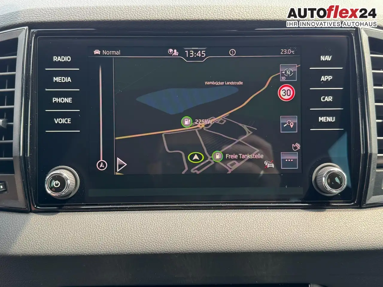 Skoda Karoq Sportline 1,5 TSI DSG 2ZKlimaautomatik Canton A..., миниатюра 26
