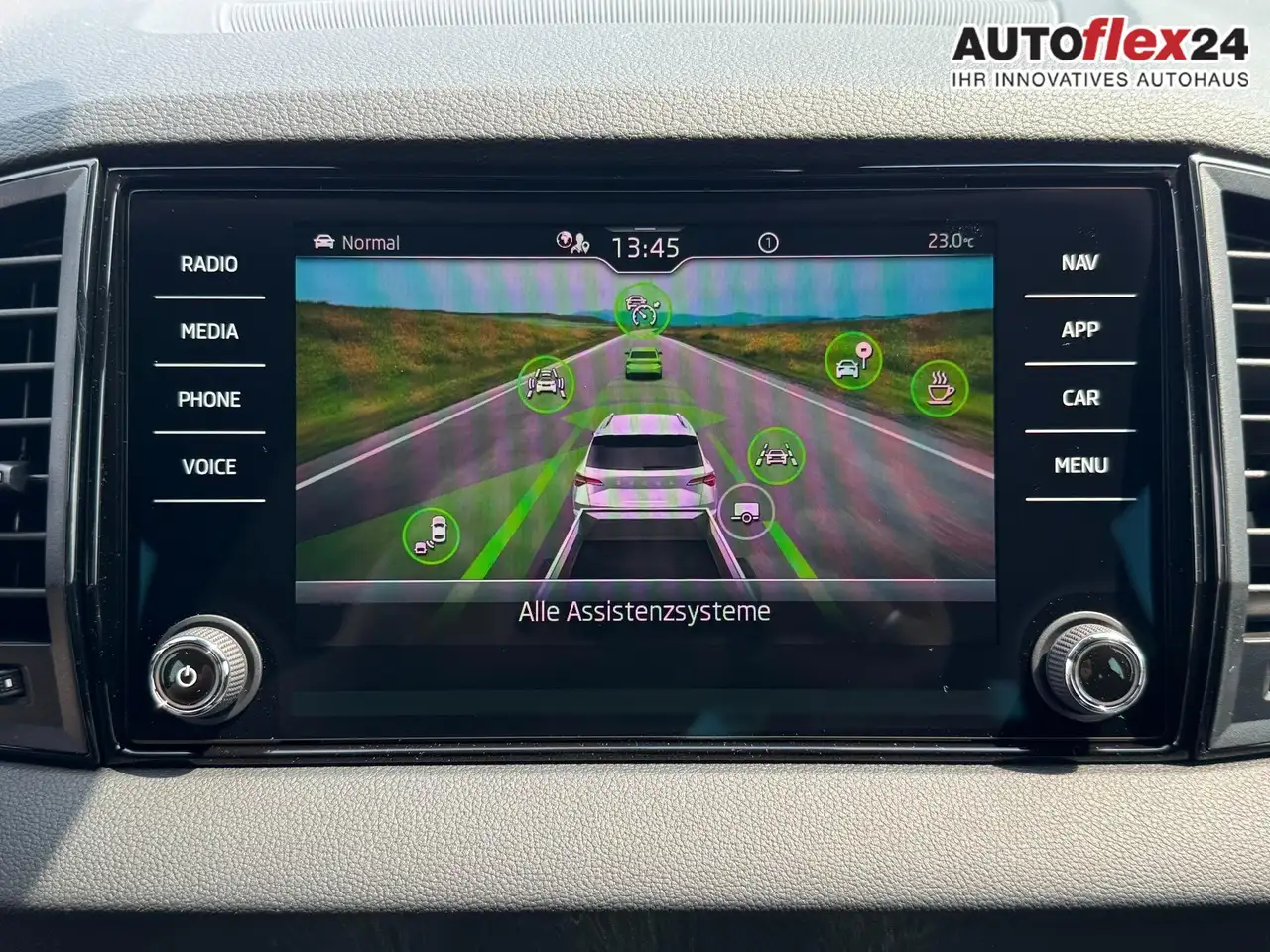 Skoda Karoq Sportline 1,5 TSI DSG 2ZKlimaautomatik Canton A..., миниатюра 19
