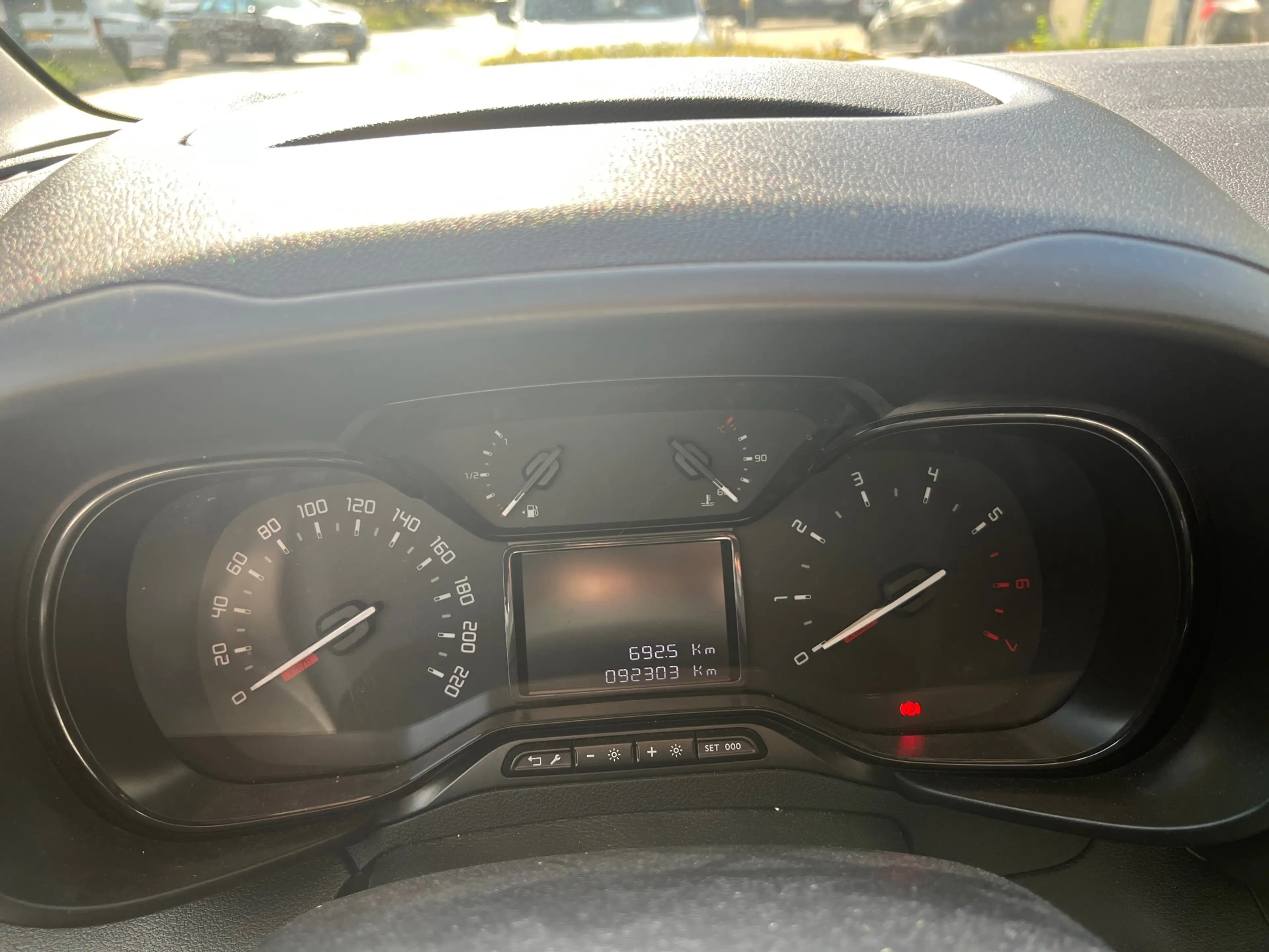 Citroen Berlingo 1.5 BlueHDI *CARPLAY|BULLBAR — photo 10