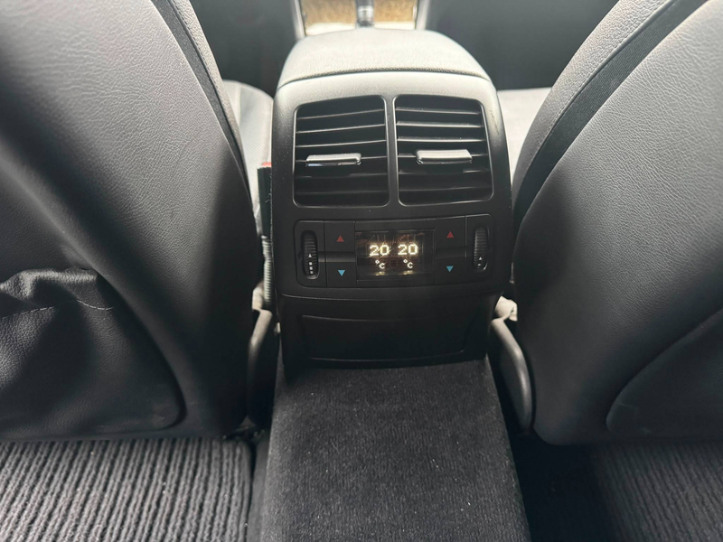Mercedes-Benz E 350 E 350 4Matic Distronic Lenkrad/ Standheizung — photo 13