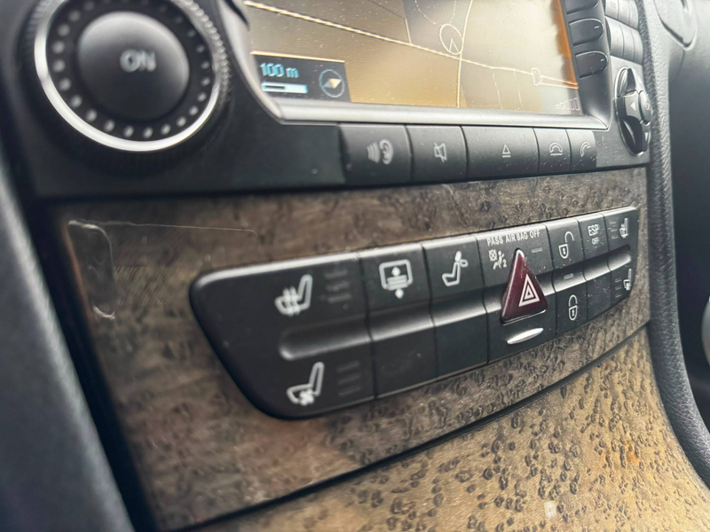 Mercedes-Benz E 350 E 350 4Matic Distronic Lenkrad/ Standheizung — photo 10