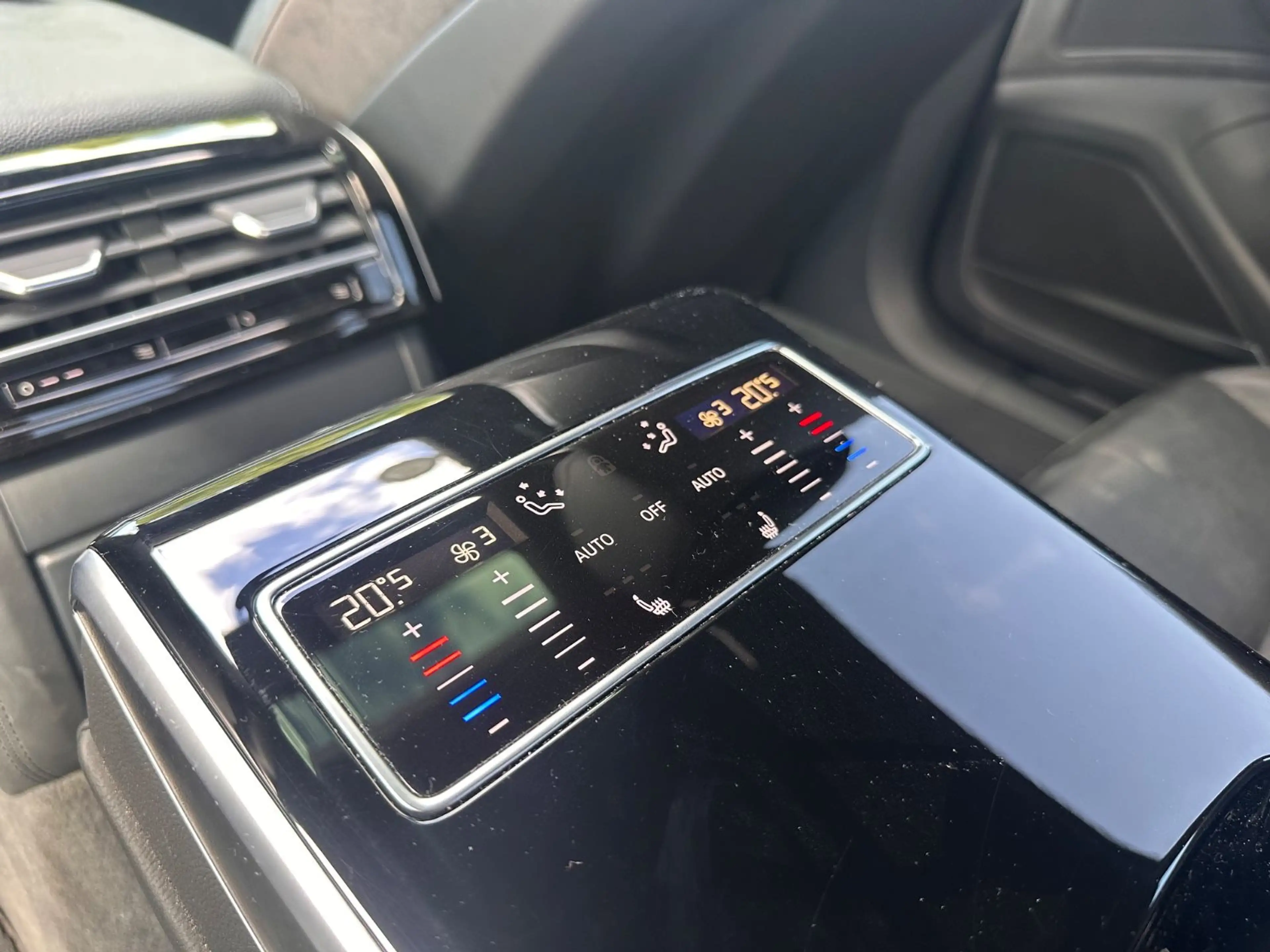 Audi A8 50 TDI Quattro Pano Luft Softclo B&O ACC 360° — photo 12