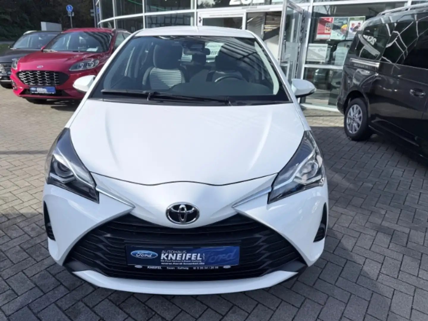 Toyota Yaris Comfort Rückfahrkamera Multif.Lenkrad Klimaanlage Bianco - 2
