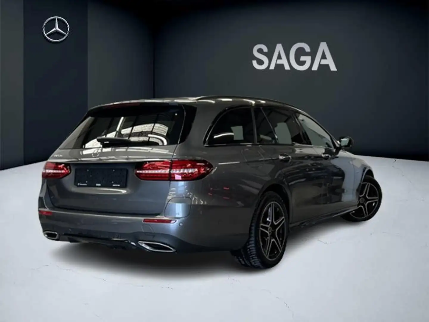 Mercedes-Benz E 300 de Break AMG Line Gris - 2