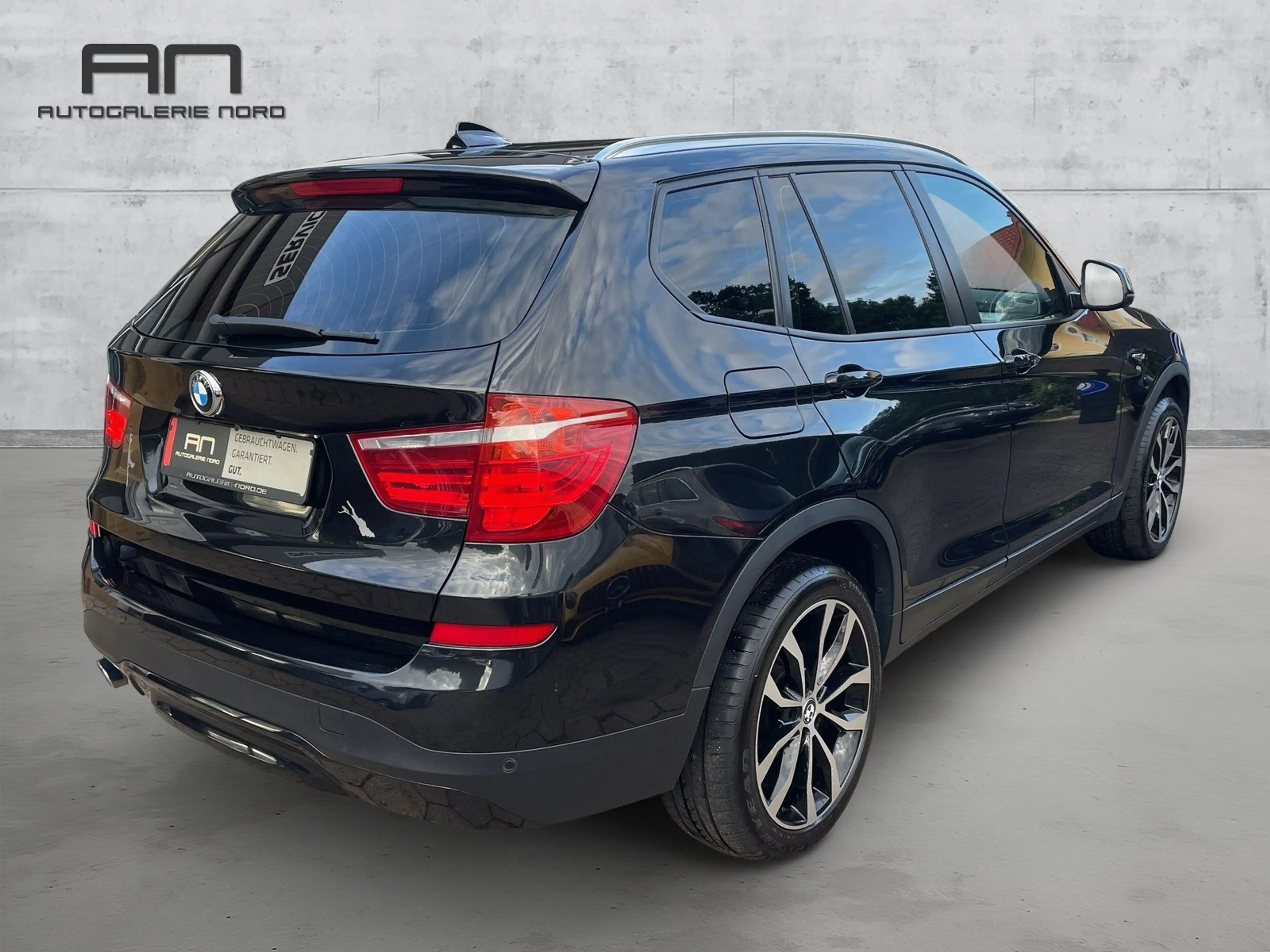 BMW X3 xDrive20d Advantage AHK+Bi-Xenon+Leder+Kam — photo 7