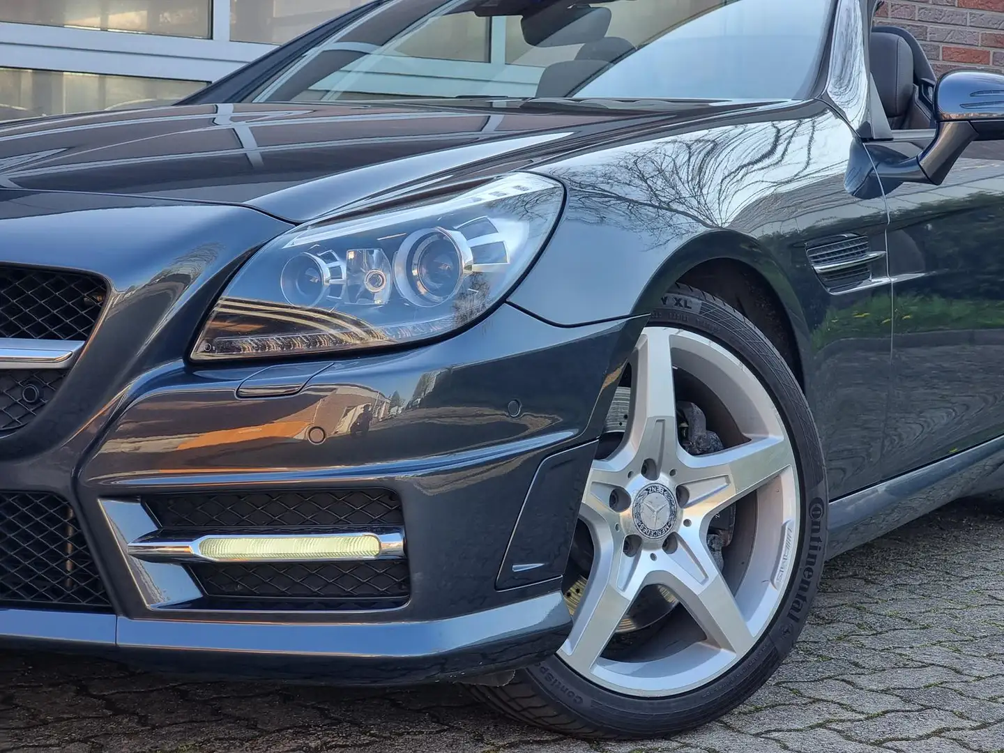 Mercedes-Benz SLK 350 ~Designo/Airscarf/AMG Paket/Comand Gri - 2
