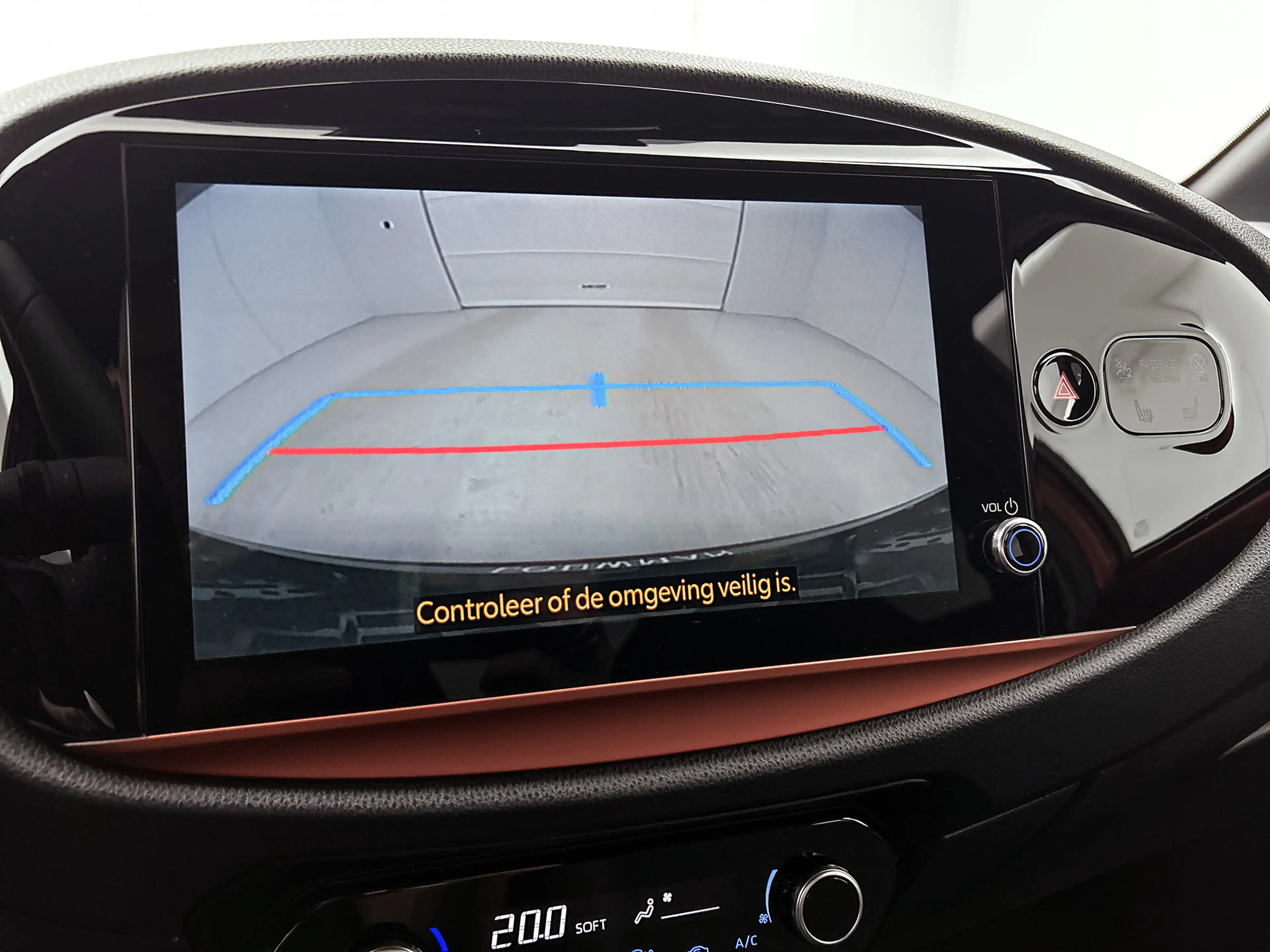 Toyota Aygo X 1.0 VVT-i S-CVT Envy Bi-Tone | Stoelverwarming | N — photo 7