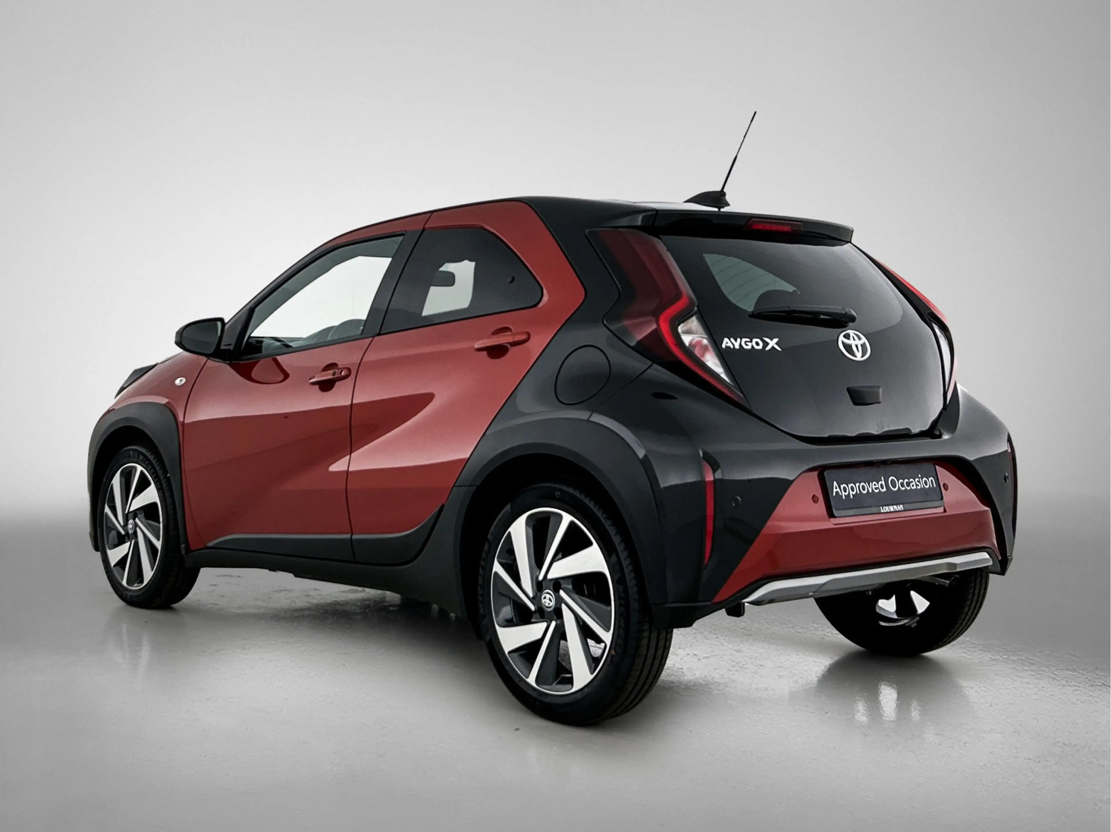 Toyota Aygo X 1.0 VVT-i S-CVT Envy Bi-Tone | Stoelverwarming | N — photo 13