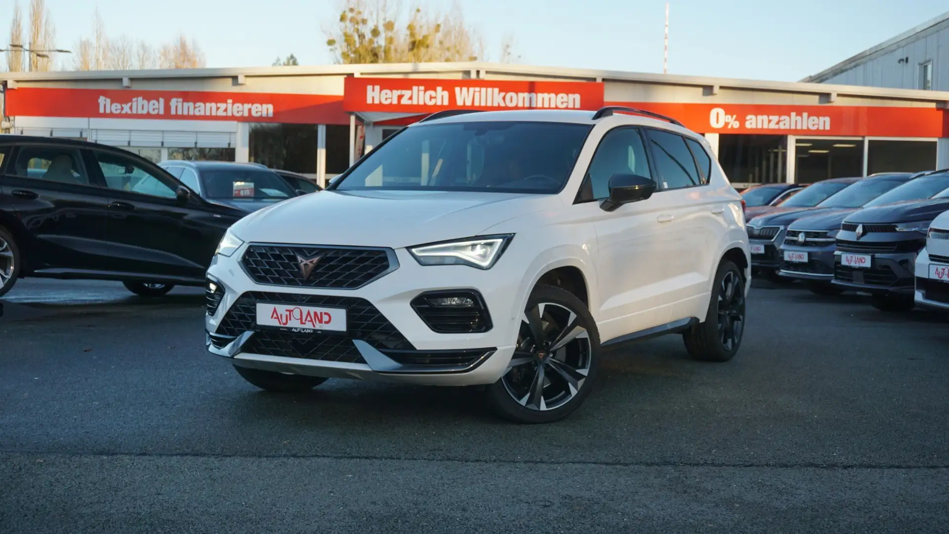 CUPRA Ateca 2.0 VZ 4Drive DSG LED Beats DAB PDC 360° Bílá - 2