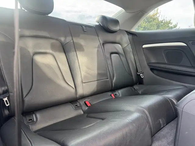 Audi A5 view 11