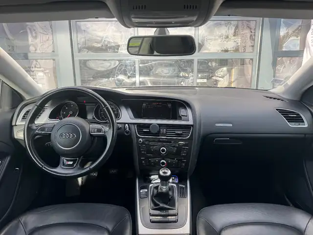 Audi A5 view 7
