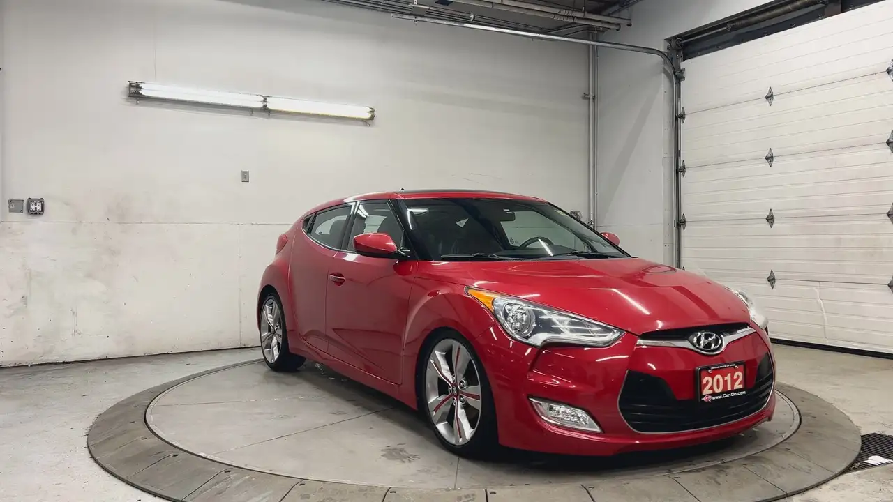 Hyundai VELOSTER снимка Hyundai VELOSTER