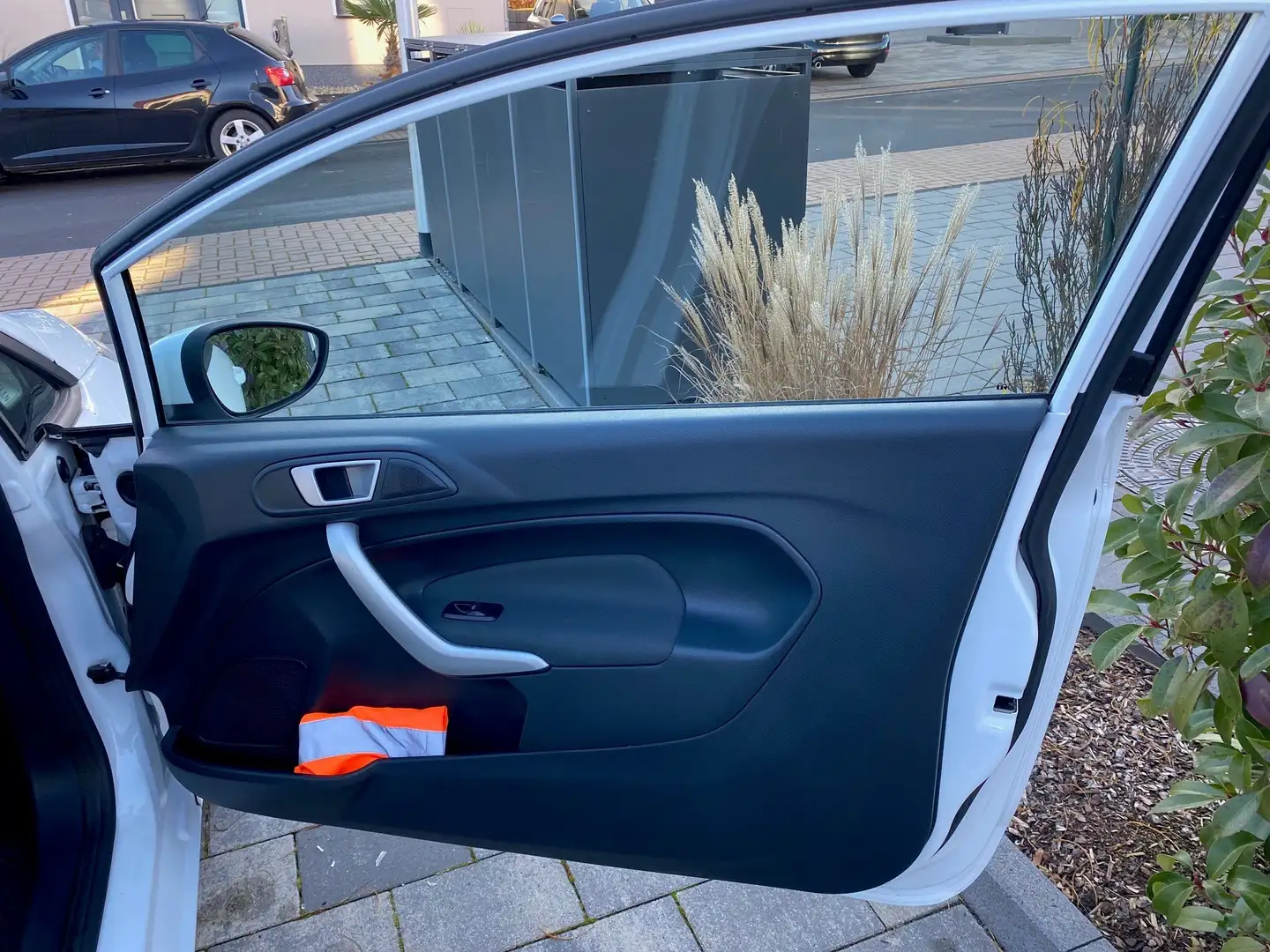 Ford Fiesta Fiesta 1.25 Champions Edition Weiß - 2