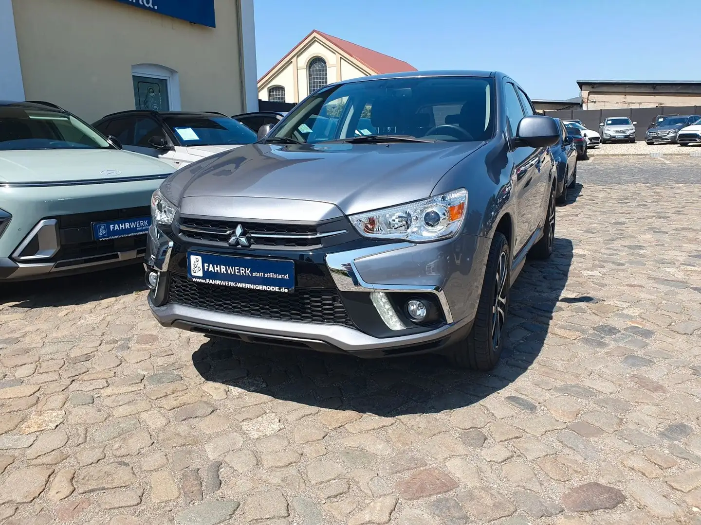Mitsubishi ASX 1.6 2WD Edition 100*inkl. M+S, TüV neu... Grau - 1