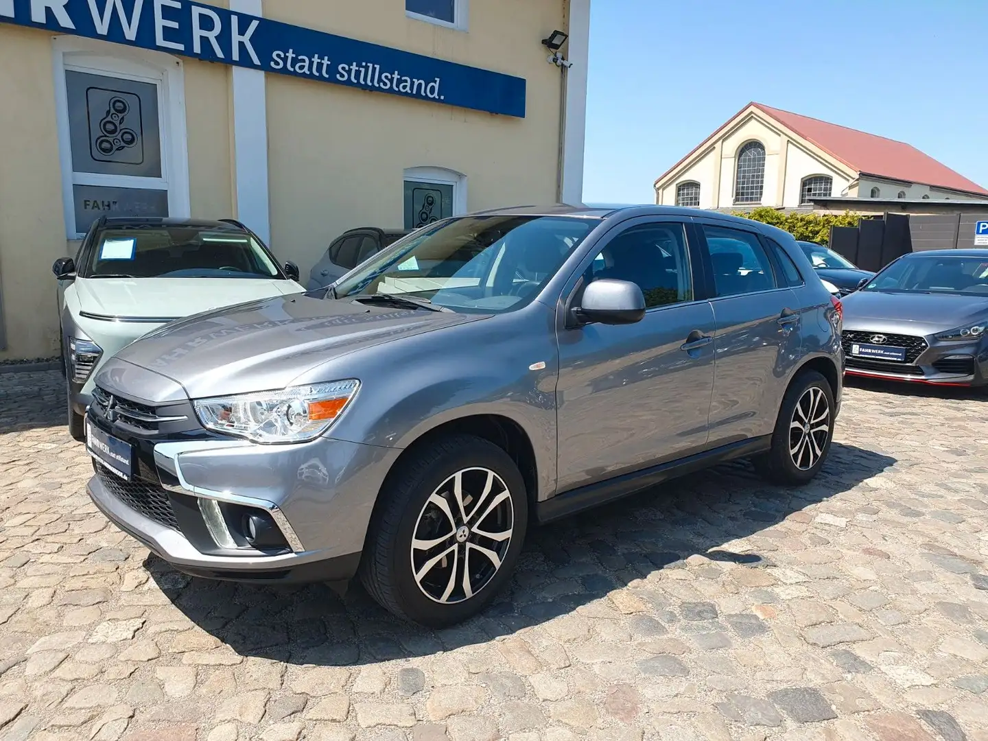 Mitsubishi ASX 1.6 2WD Edition 100*inkl. M+S, TüV neu... Grau - 2