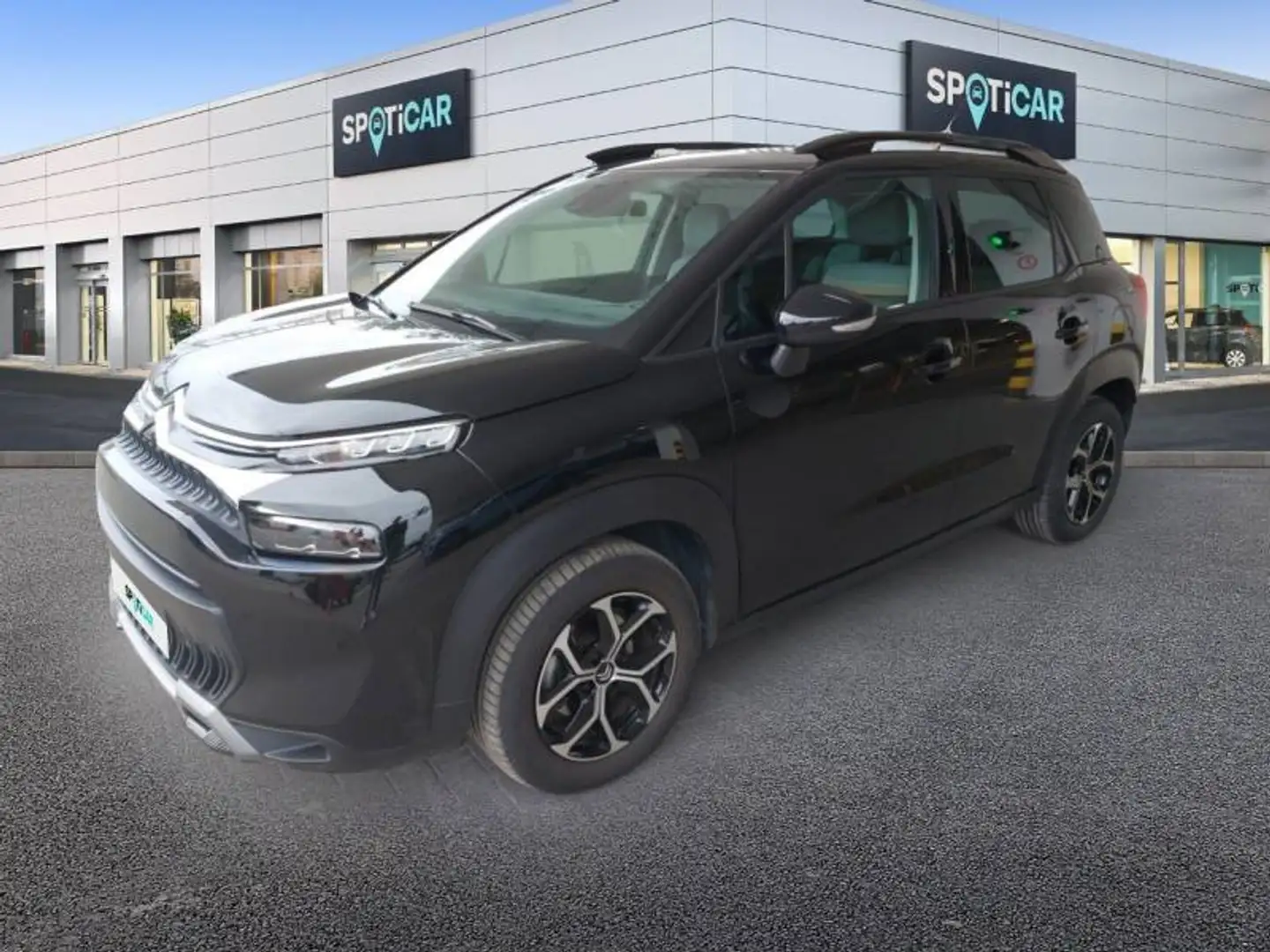 Citroen C3 Aircross 1 1.2 PureTech 110 S&S MAN6 Shine Zwart - 1