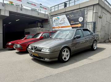 3.0 V6