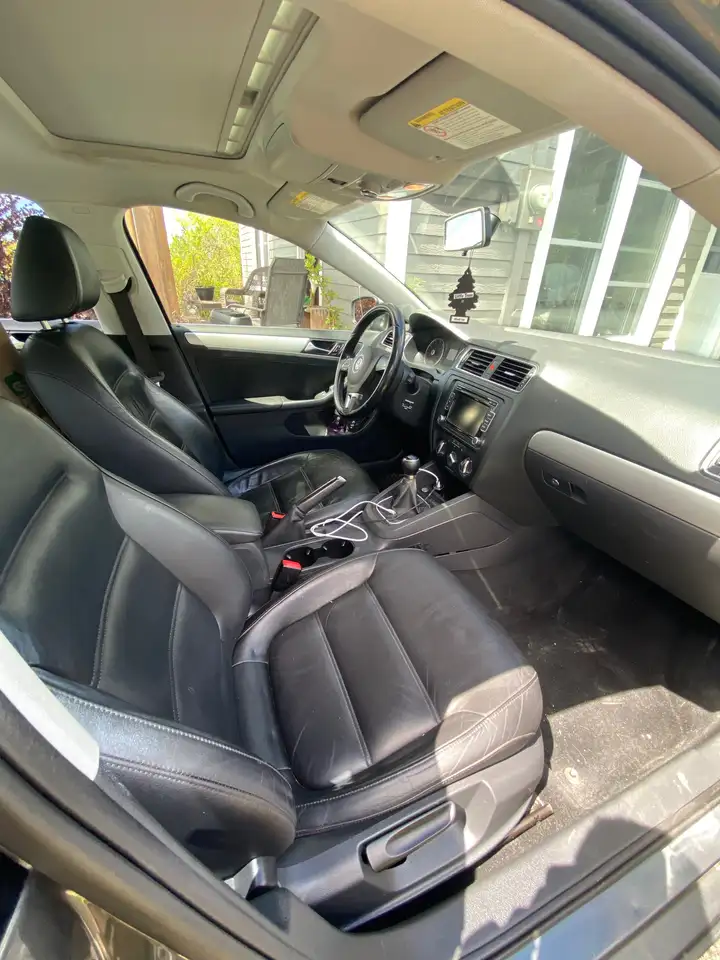 Volkswagen Jetta снимка Volkswagen Jetta