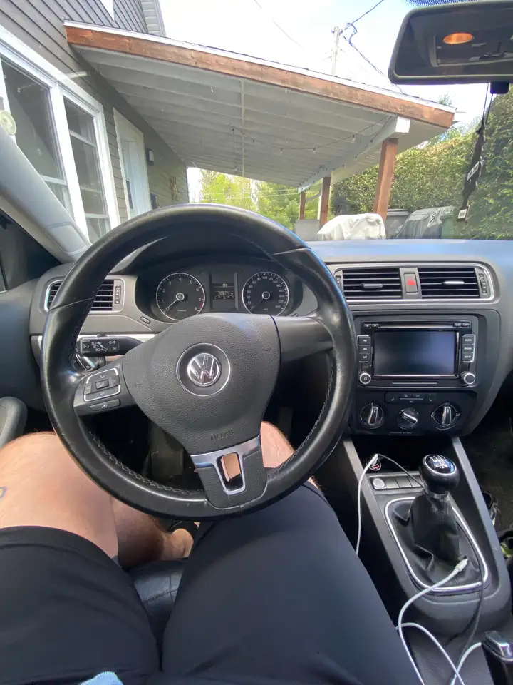 Volkswagen Jetta снимка Volkswagen Jetta
