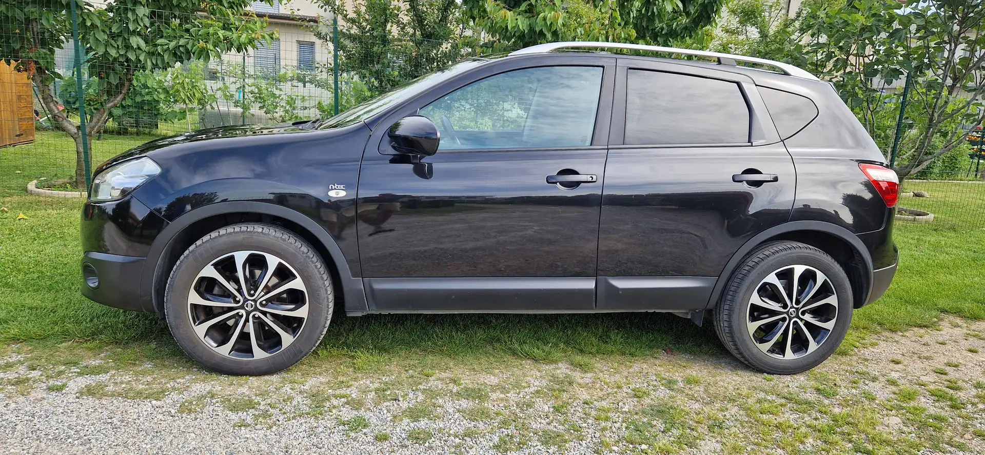 Nissan Qashqai Qashqai I 2007 2.0 dci Tekna 4x4 dpf FL Nero - 2