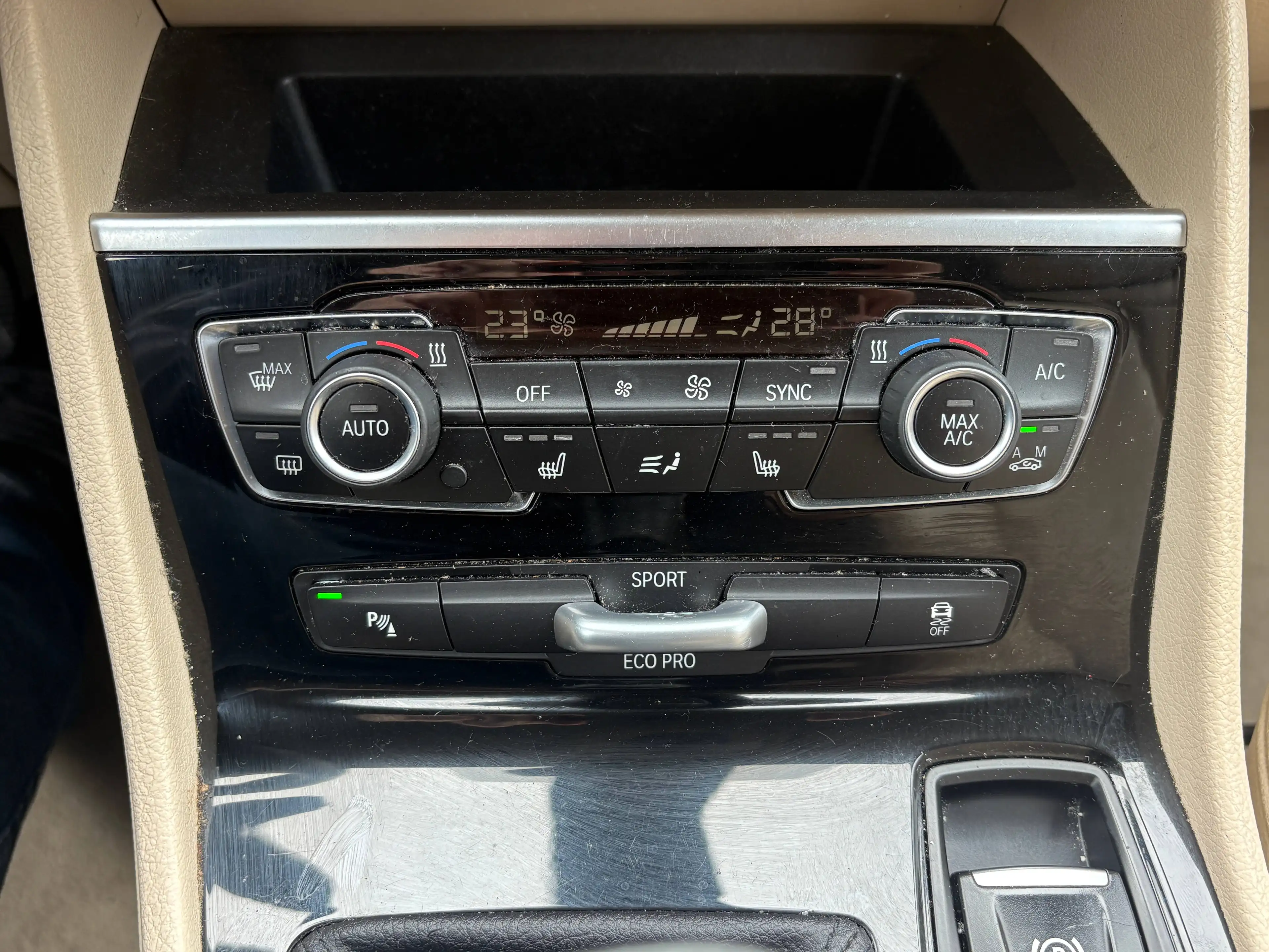 BMW 216 Gran Tourer 216 d — photo 11