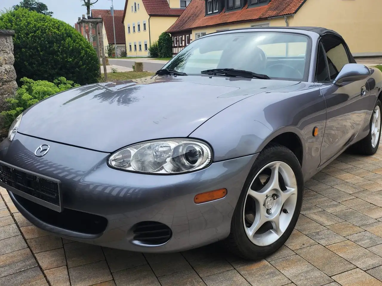 Mazda MX-5