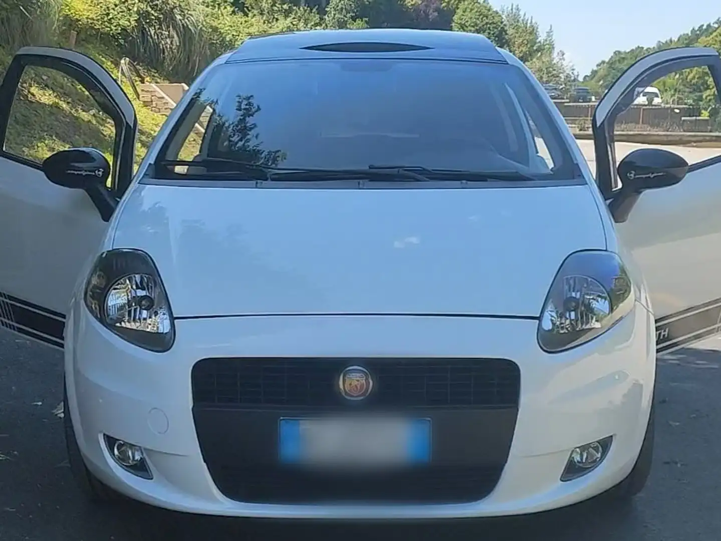 Fiat Grande Punto 1.4 T-Jet 16V 3 porte benzina/gpl Biały - 2