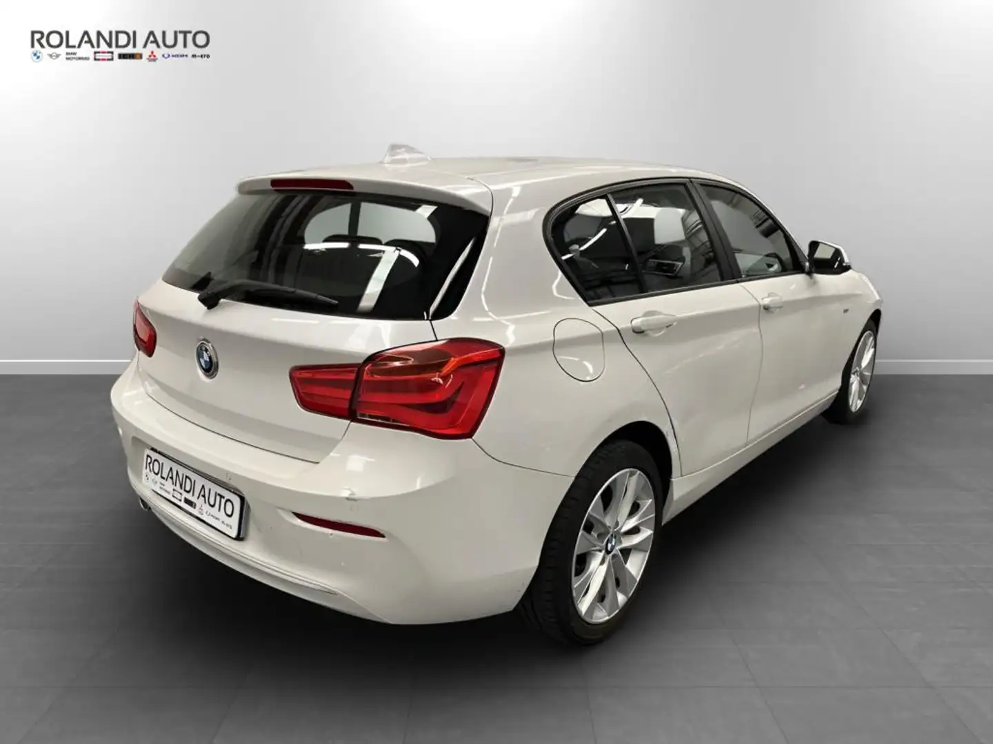 BMW 116 d Urban 5p Bianco - 2