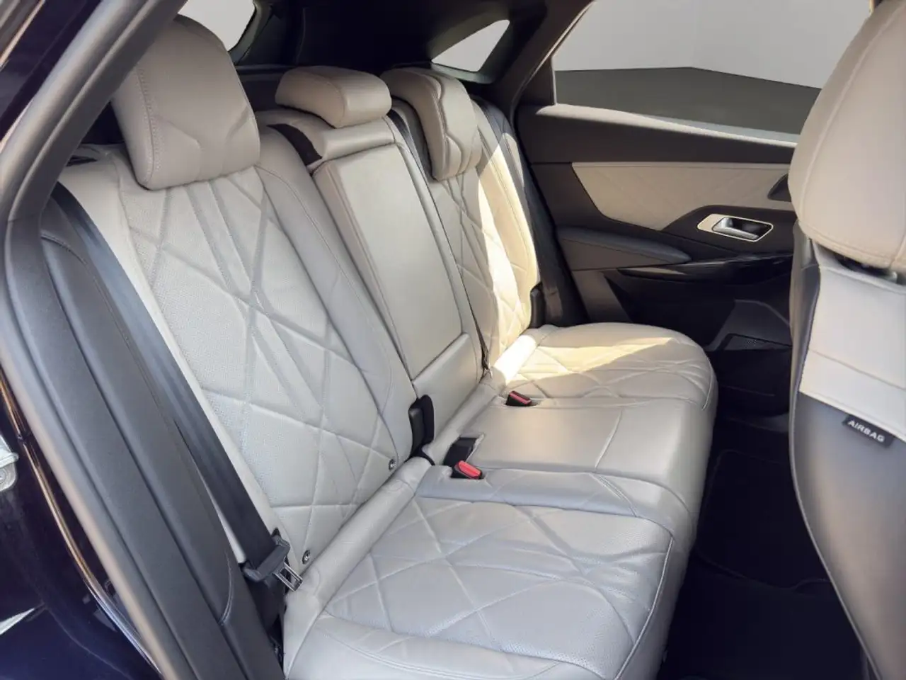 DS Automobiles DS 7 Crossback 2022 — фото 15