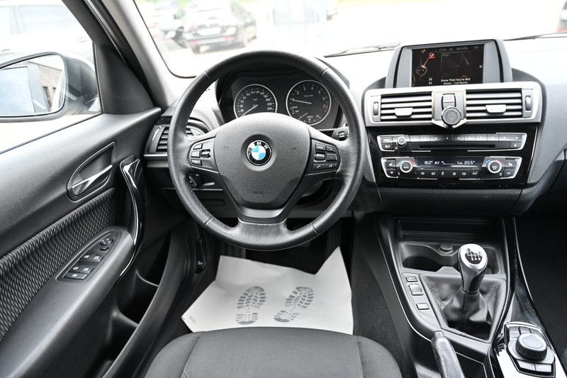BMW 116 i Advantage LED PDC — photo 11