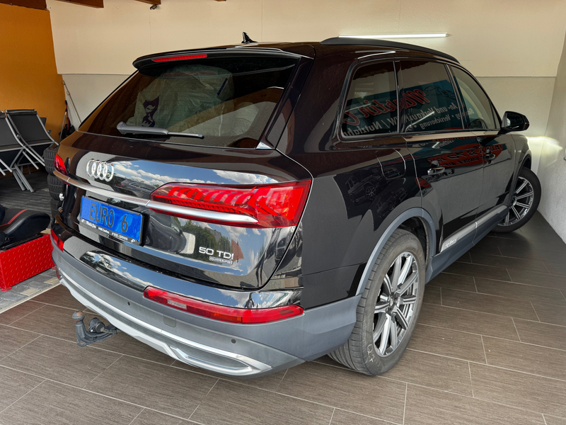 Audi Q7 Hybrid Diesel EURO6d distronic 7-Sitze 8xReife Scheckheft Anhängerkupplung 1.Hand Quattro — photo 6