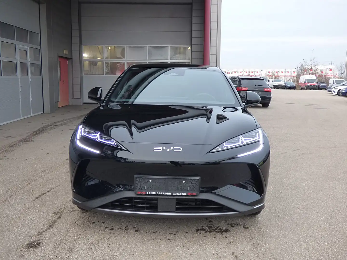 BYD Sealion 7 Comfort Österreich Paket 82.5 kWh LAGER Schwarz - 2